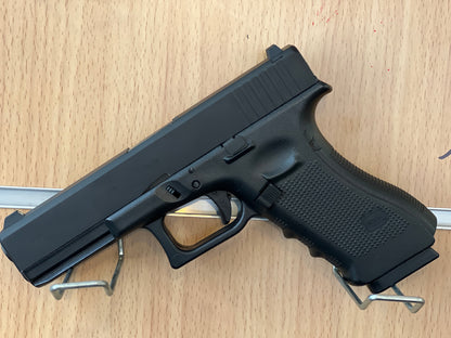 GLOCK 17